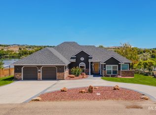 311 Riverview Dr, Marsing, ID 83639