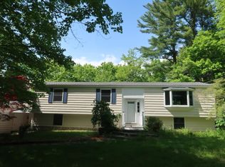 10 Indian Crk, York, ME 03909