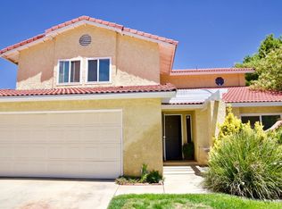 1237 E Avenue J12, Lancaster, CA 93535