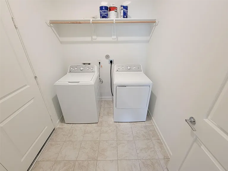 7730 Primrose Myrtle Ln — Photo 19