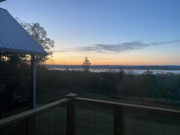 872 Company Farm Rd