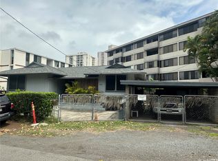 2742 Kaaha St, Honolulu, HI 96826