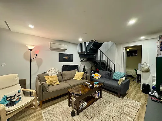 Rented by TorsX Inc | media 4