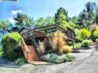 2165 Oakvale Rd, Walnut Creek, CA 94597