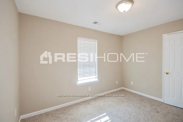 138 Floresta Dr — Photo 14