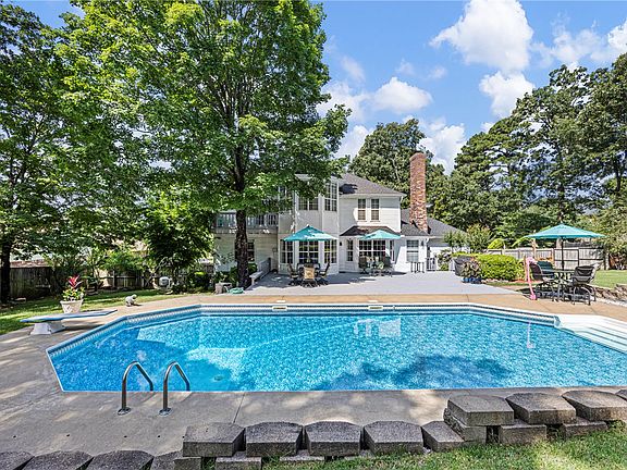 5th image of 504 Heartland Dr