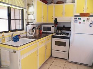 385 W Camino Penasco APT A, Green Valley, AZ 85614
