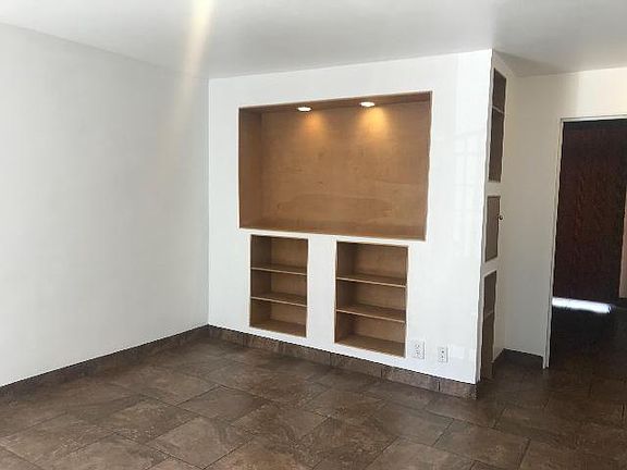 4th image of 249 Liliuokalani Ave APT 201