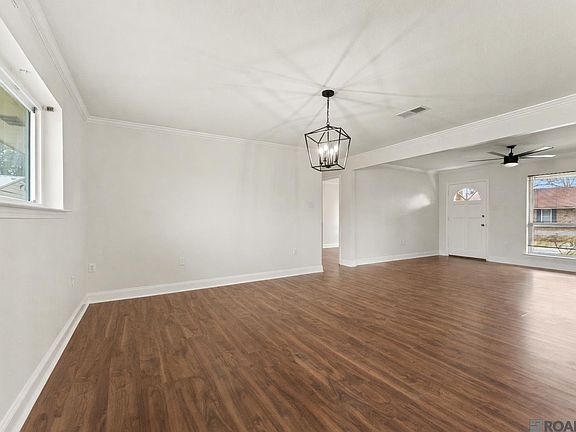 3rd image of 43498 S Lone Oak Rd