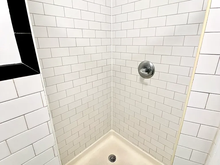 236 E 80th St #3 — Photo 11