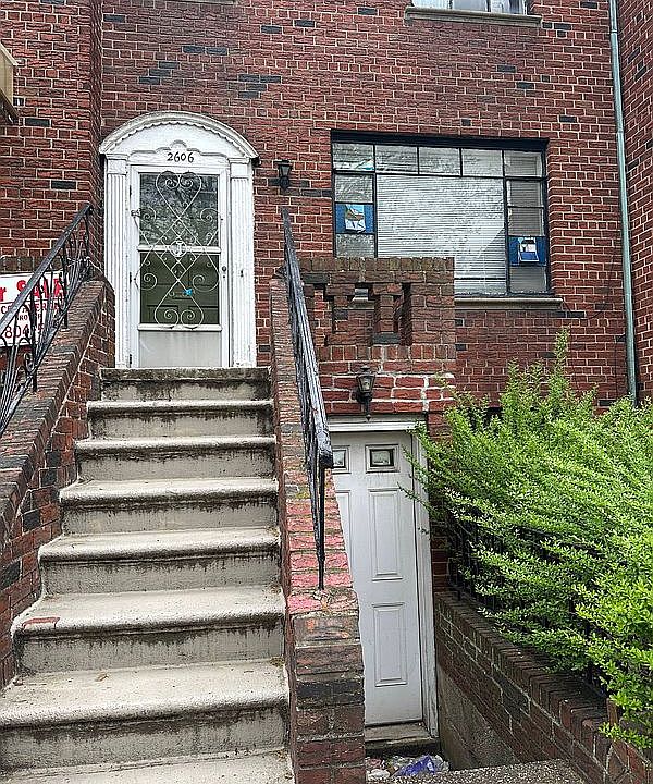 1st image of 2606 E 11th St