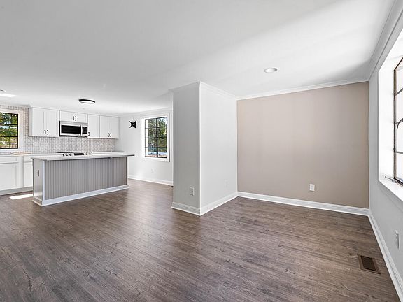 5th image of 7700 Humie Olive Rd