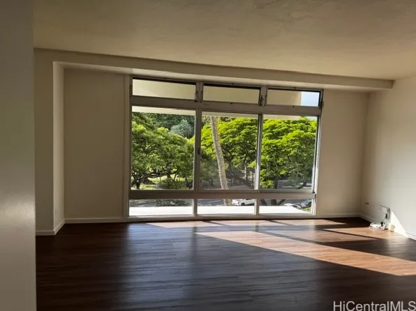 1515 Nuuanu Ave APT 356, Honolulu, HI 96817