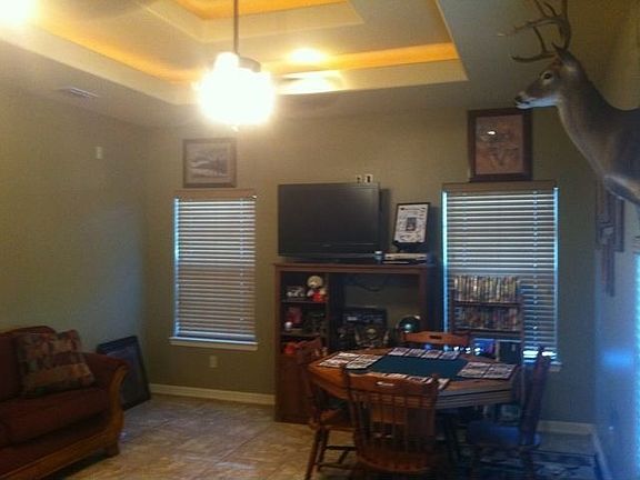 5th image of 22203 Uresti St