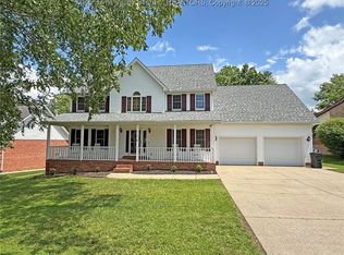 113 Candlewyck Dr, Hurricane, WV 25526