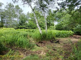 9 Beach Point Rd, Tenants Harbor, ME 04860