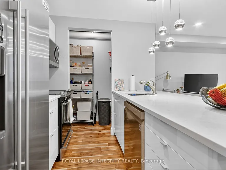 199 Kent St #1702 — Photo 17