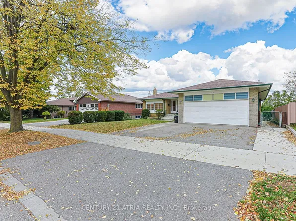 17 Marlbank Rd, Toronto, ON M1T 1Y4