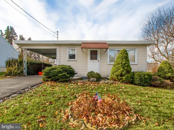 14 Circle Ct, York, PA 17402
