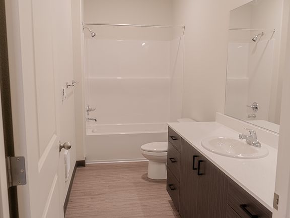 4th image of 415 SW 20th Ave #11516102