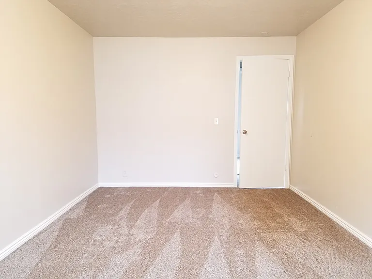7942 S. Chadbourne Dr. — Photo 18
