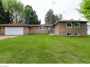 25950 Highland Rd, Richmond Heights, OH