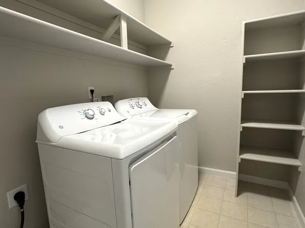 8465 S Holland Way Unit 1-202, Littleton, CO 80128