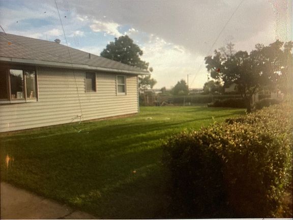 2nd image of 510 7th St E