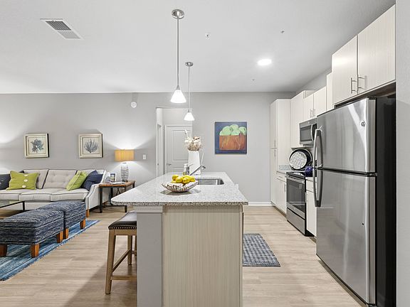 2nd image of 2524 Alexander Pl #5302