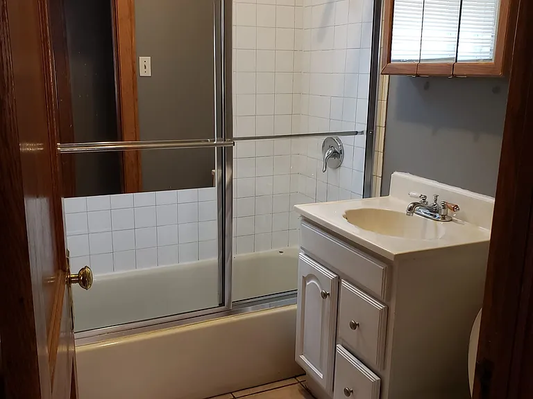 4520 S Richmond St #2 — Photo 5