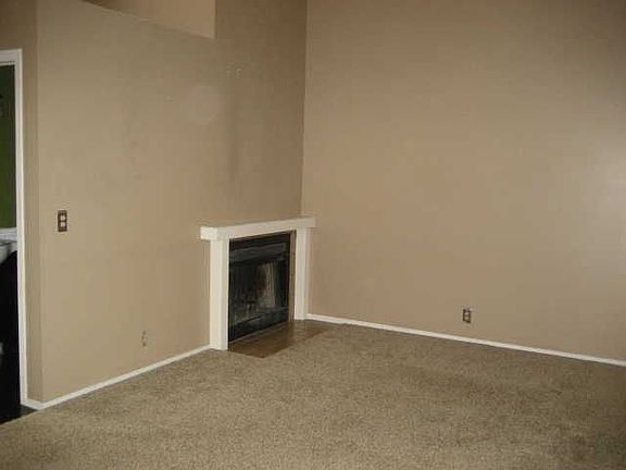 5th image of 3115 W Westcove Dr