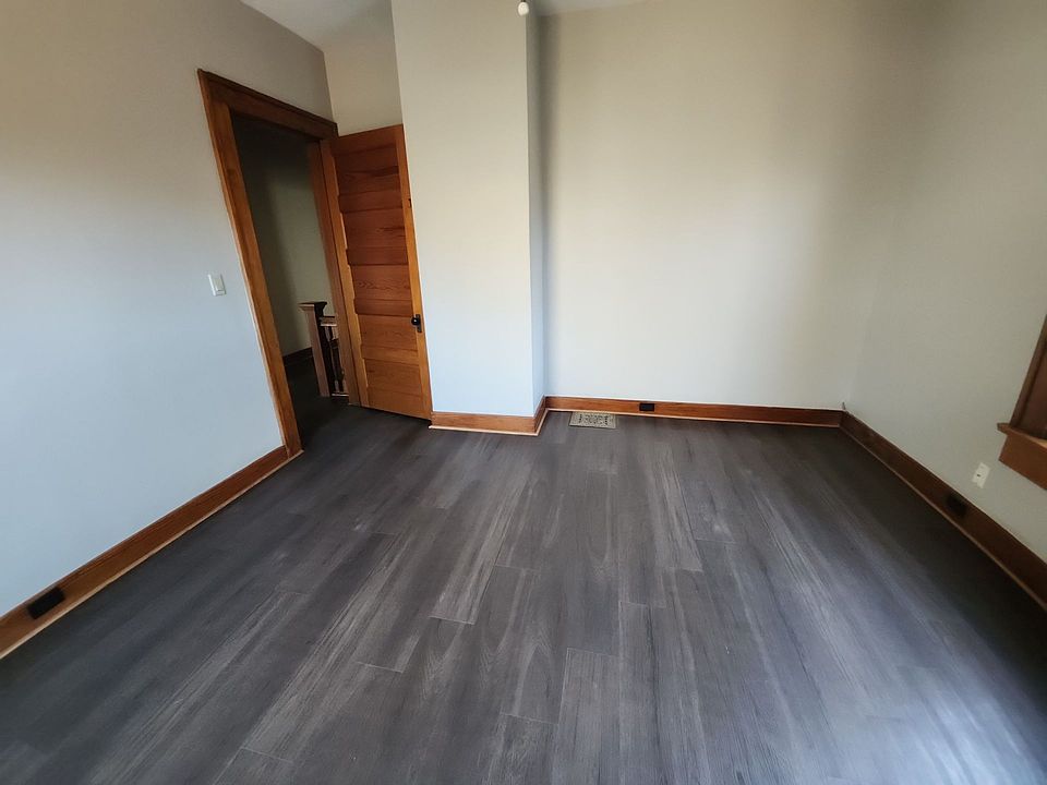 1st image of 438 Grafton Ave
