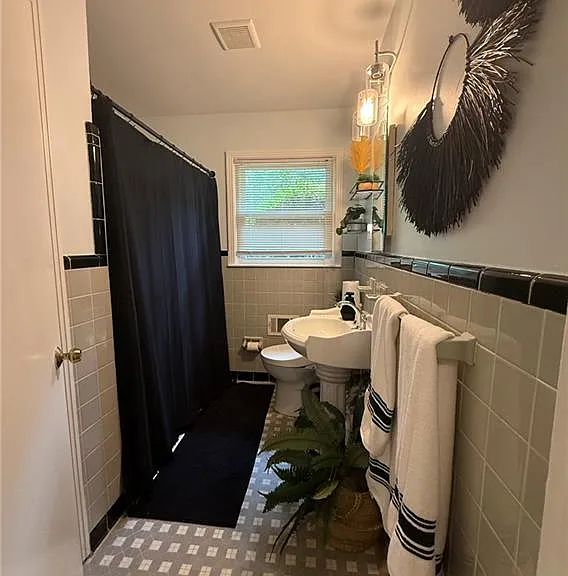 1866 Mary Lou Ln — Photo 10