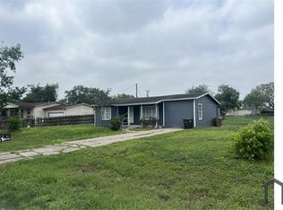 416 E Wildwood Dr, Corpus Christi, TX 78410