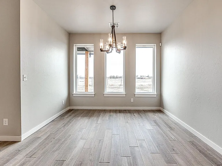 109 Carlow Way — Photo 30