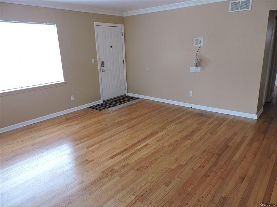 22531 Ira Blvd, photo 8