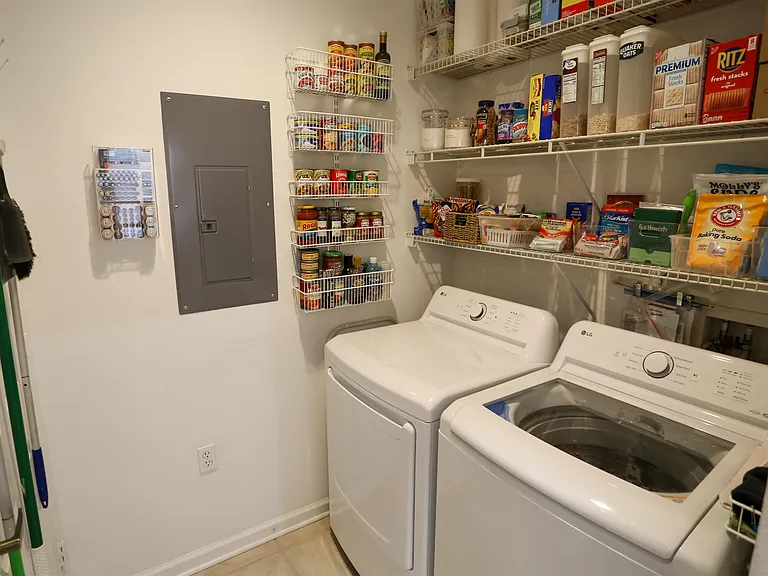 1401 Carnoustie Ct — Photo 38