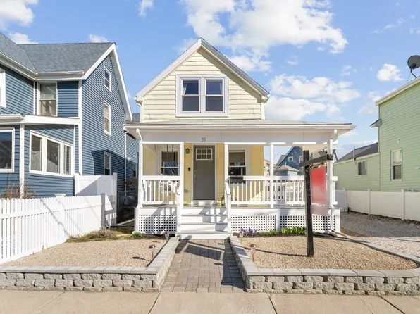 55 Beach Rd, Winthrop, MA 02152