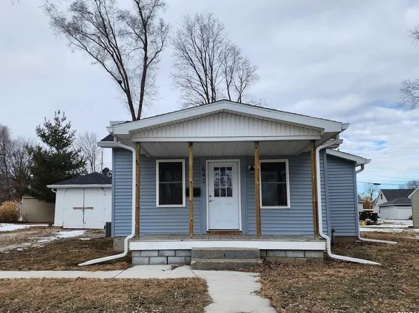 542 5th St, Lincoln, IL 62656