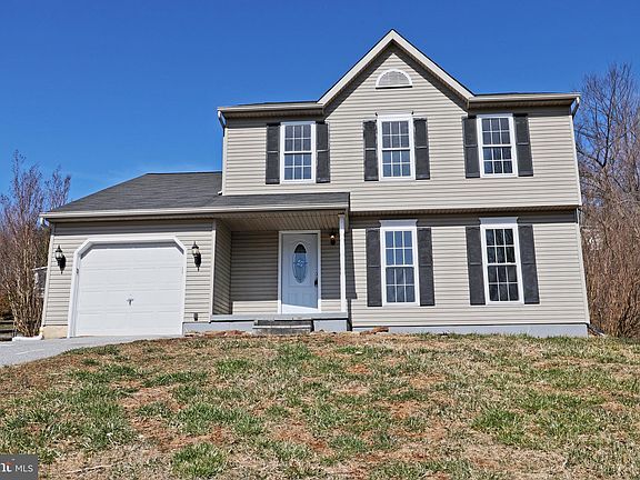 2nd image of 205 Cambridge Way