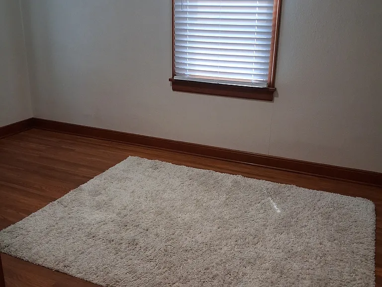 2046 W Hudson St — Photo 13