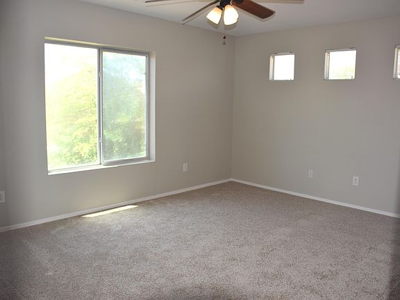 4th image of 1655 W Roosevelt Ave