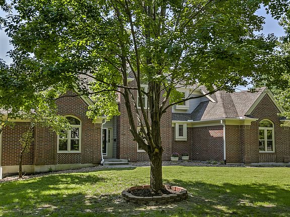 2nd image of 22717 E Ashford Ct