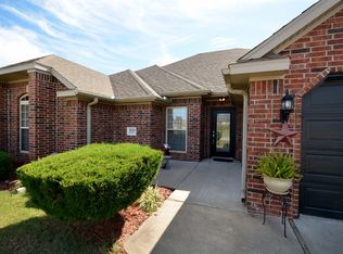 2139 Green Meadows Ave, Springdale, AR 72764