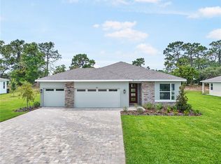 9143 Players Dr, Weeki Wachee, FL 34613