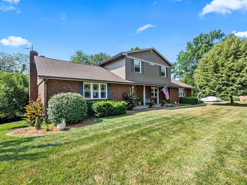 1st image of 1412 Greenway Dr