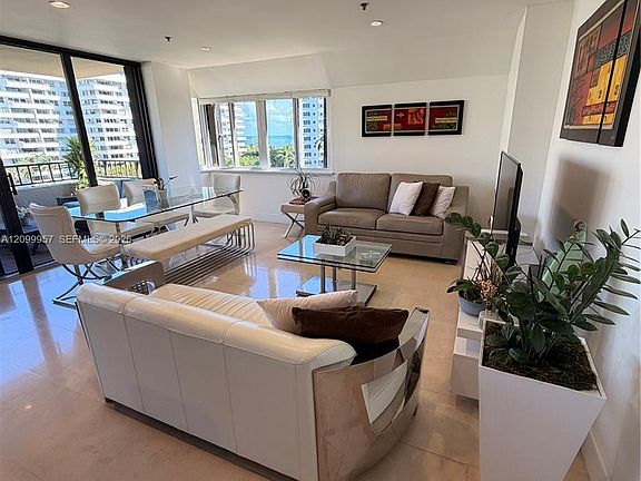4th image of 251 Crandon Blvd APT 509