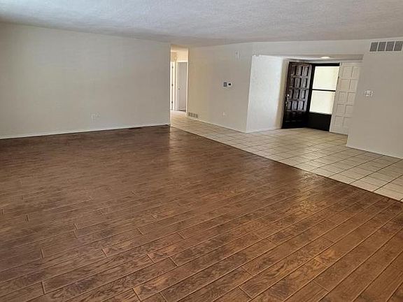5th image of 4108 Cibola Village Dr NE