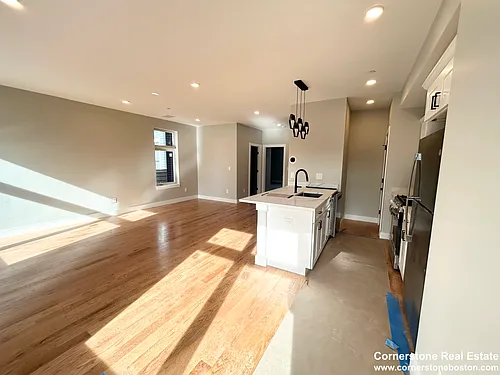 16 Baker Ct #4G Photo 1