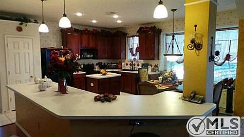 2nd image of 5628 Buttercup Ln